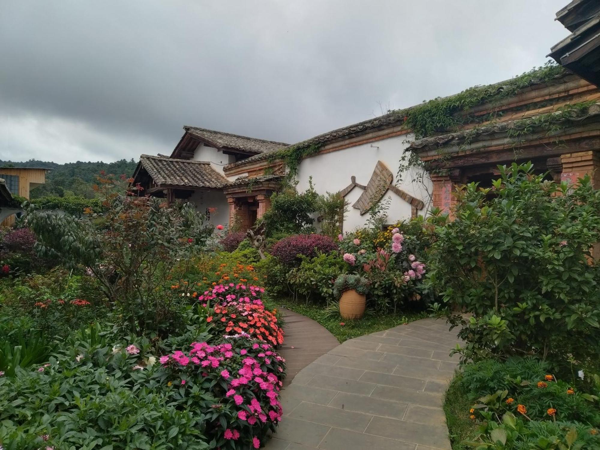 Chunjian Guesthouse كونمينغ المظهر الخارجي الصورة